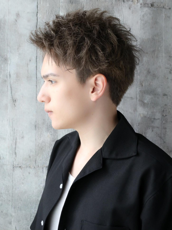メンズ髪型×デコ出し爽やかショート