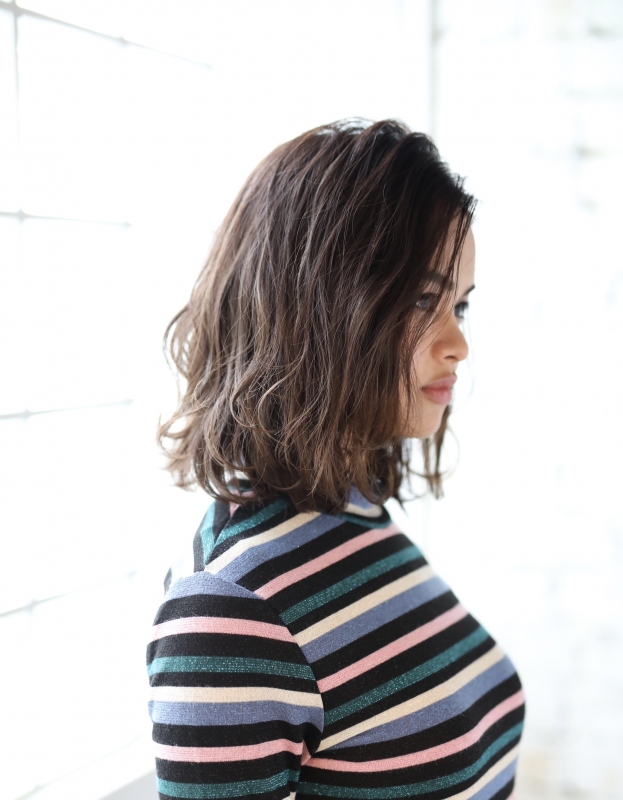 ゆるパーマで簡単ミディアムカールスタイル