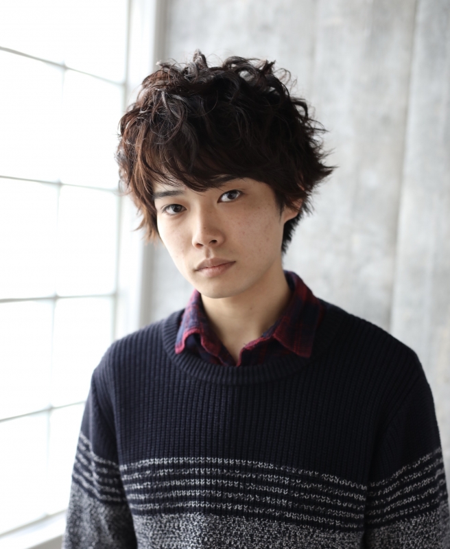 簡単セットのメンズパーマ