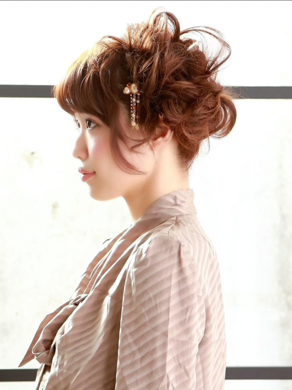 お呼ばれアップ！結婚式におすすめなミディアム