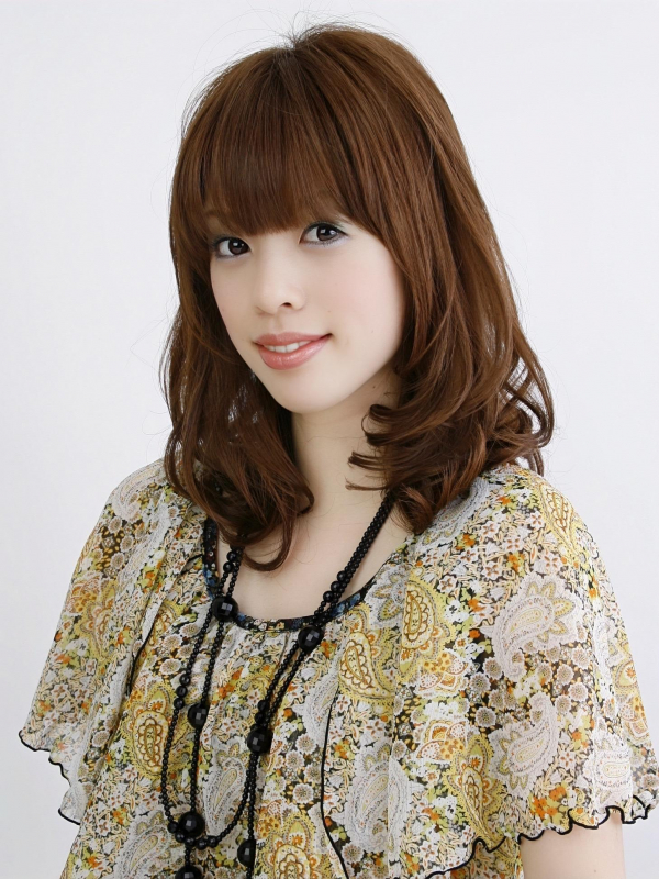 40代の上品ヘア！内巻きミディアムスタイル