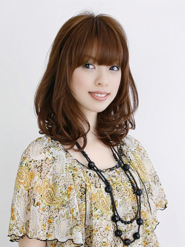 40代の上品ヘア！内巻きミディアムスタイル