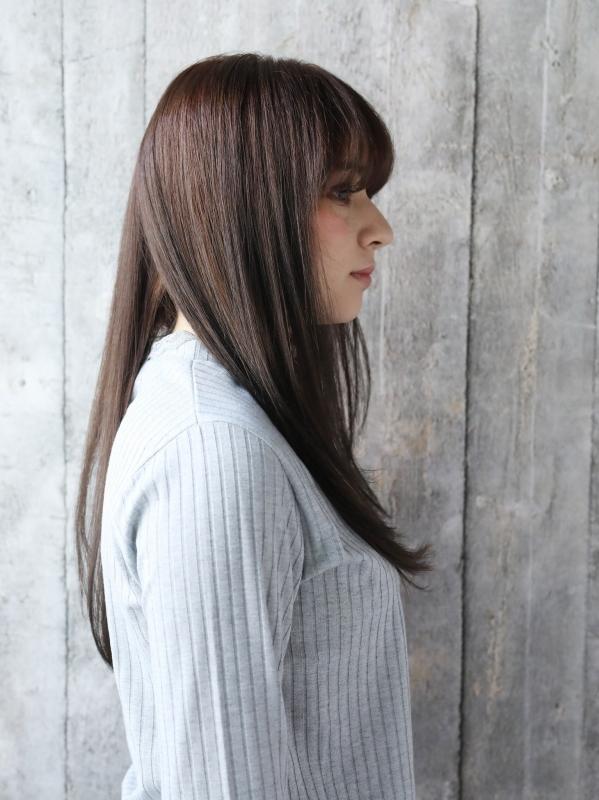 40代◎ふんわり前髪で落ち着きある黒髪ロングヘア