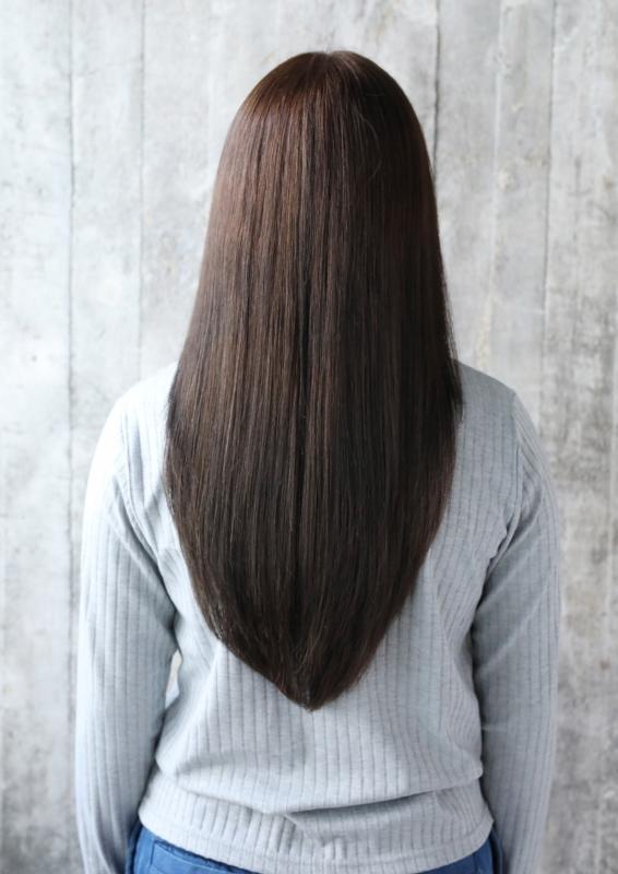 40代◎ふんわり前髪で落ち着きある黒髪ロングヘア