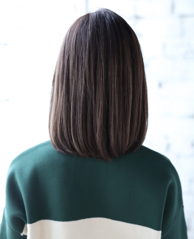 ストレートにワンカールをプラス☆大人ムードのロブスタイル