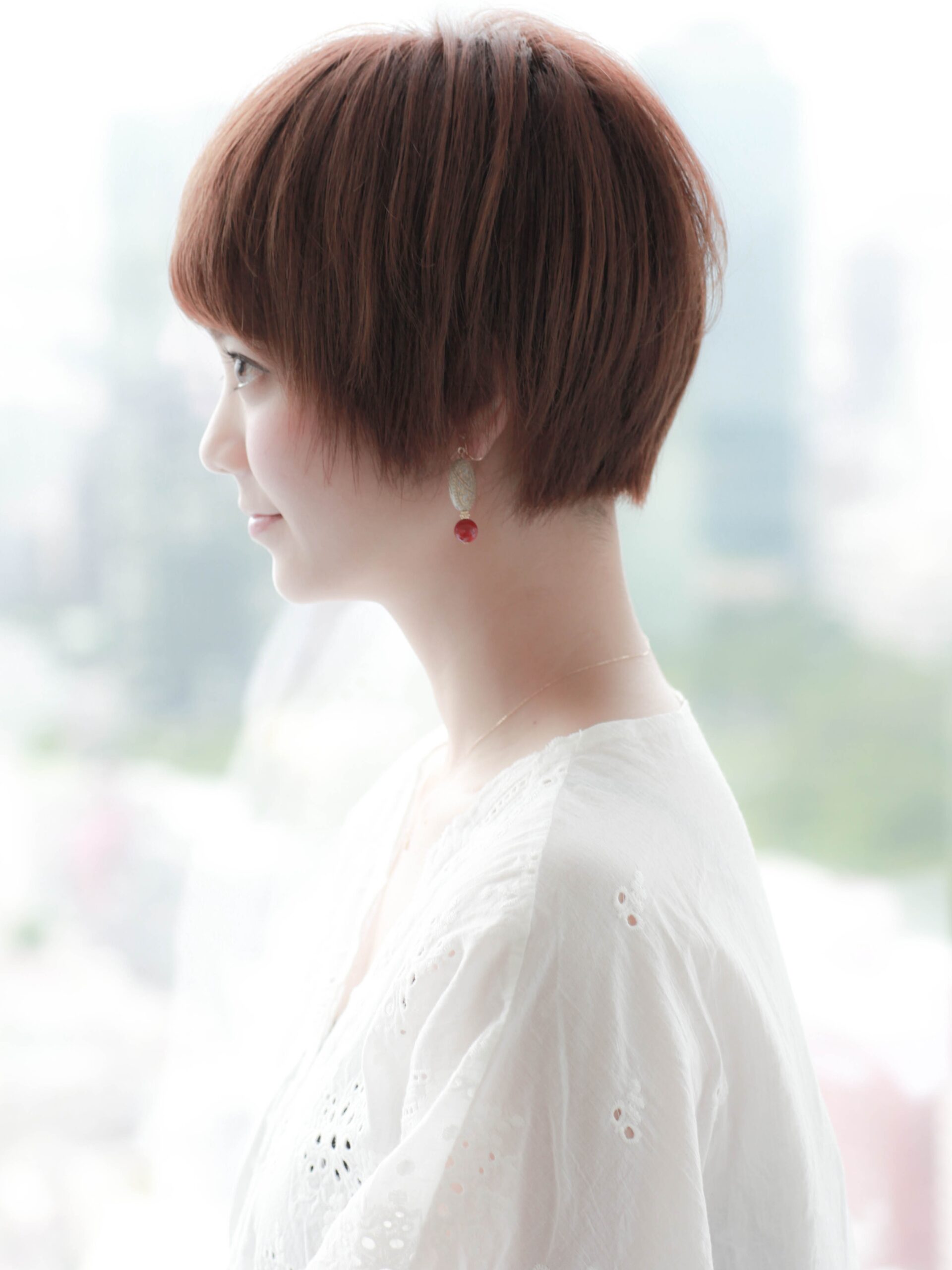 ストレートのマッシュショートで好感度アップ！