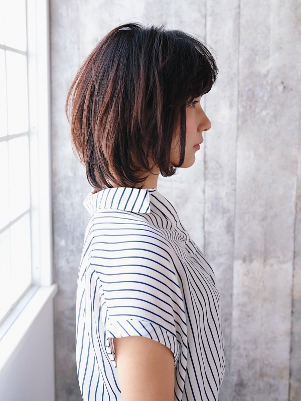 ひし形×レイヤーでナチュラルなミディアムスタイル