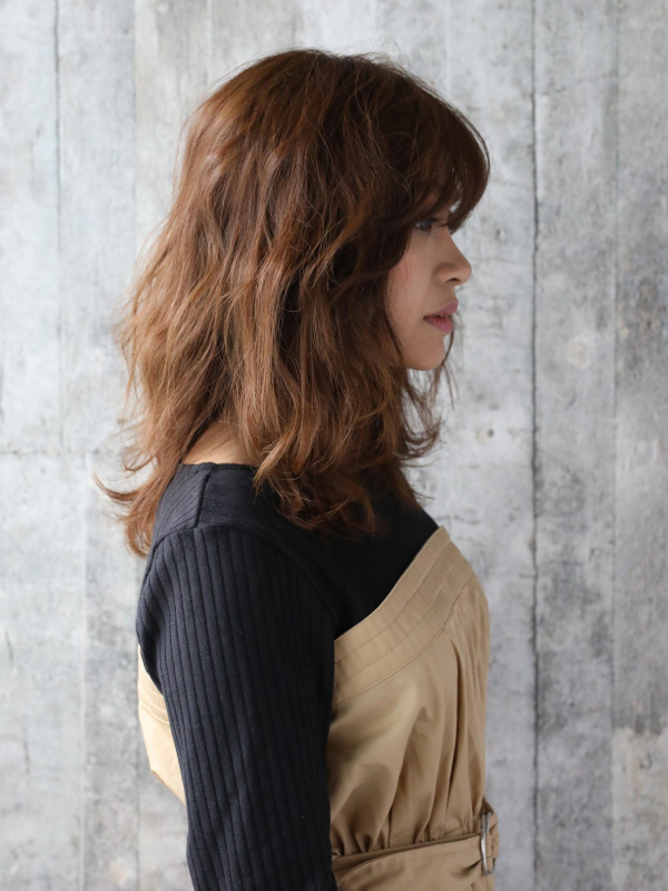 うざバング×ゆるふわパーマのフレンチガーリーミディアム