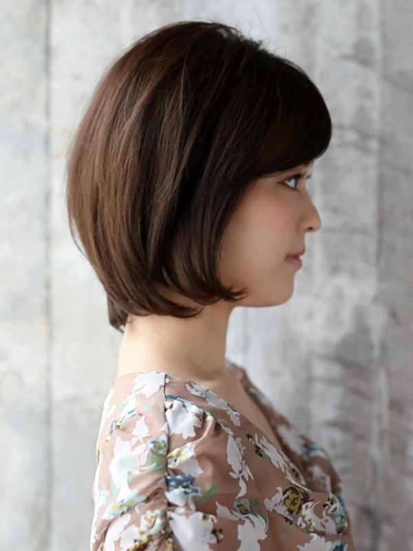 大人可愛いナチュラルなボブスタイル