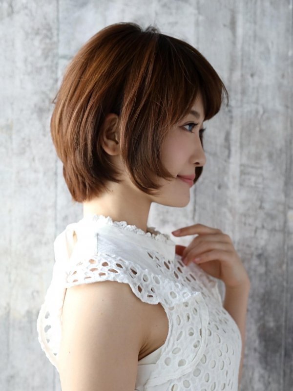 大人可愛いひし形シルエットのボブスタイル