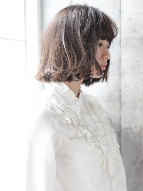 毛先重めの簡単外ハネボブスタイル