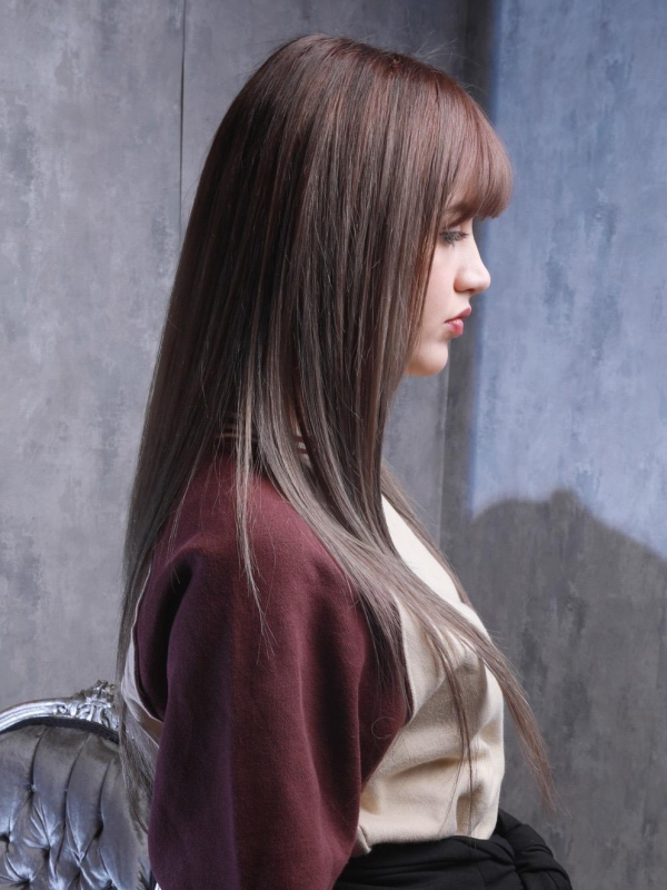 ダブルカラーで色を楽しむ☆スーパーロングのストレートヘア