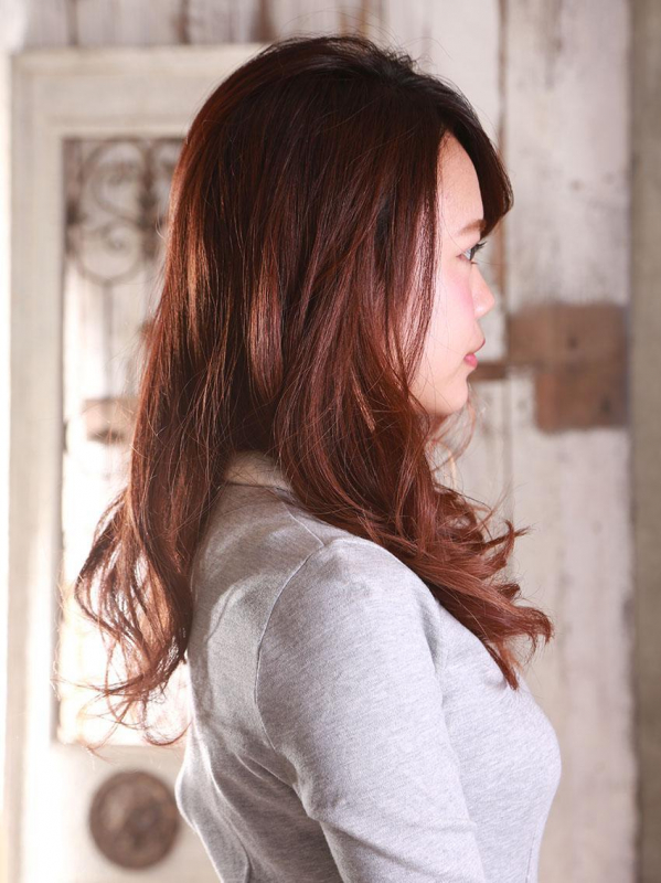 華やかな印象のミックスウェーブロングスタイル