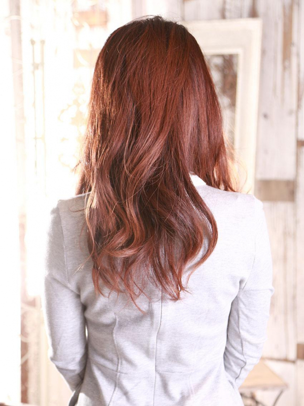 華やかな印象のミックスウェーブロングスタイル