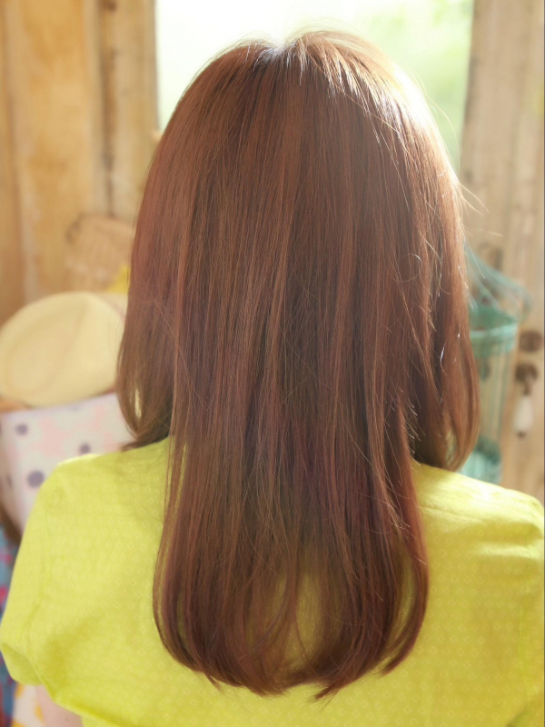 30代40代にも☆かきあげ前髪のミディアム×ストレート