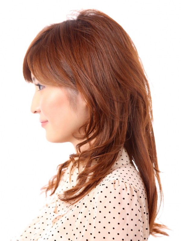 大きめカールのミディアム×内巻きウェーブ