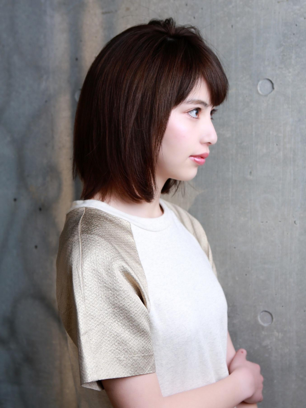 ナチュラルな内巻きボブスタイル