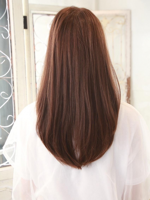 前髪なし×内巻きレイヤーの大人かわいいセミロングストレート