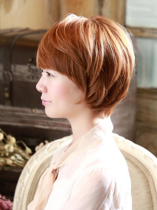 セットも簡単なナチュラル大人ショートスタイル