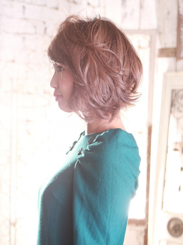 ひし形で小顔見え！ 40代50代にもおすすめボブ×パーマ