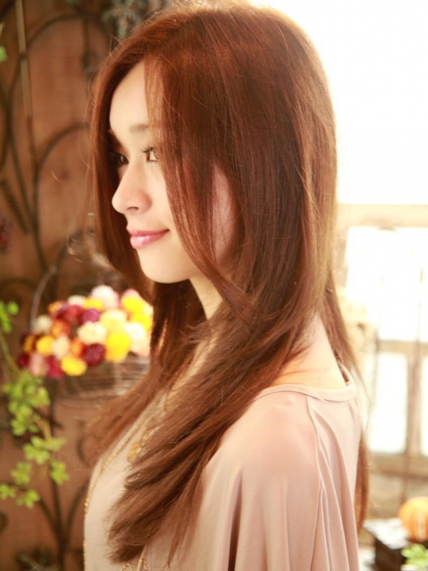 30代、40代◎！内巻きレイヤーでリラクシーな大人な女性のセ