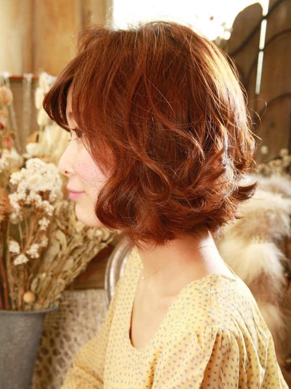 40代50代におすすめ！ ウェーブがエレガントなボブ×パーマ