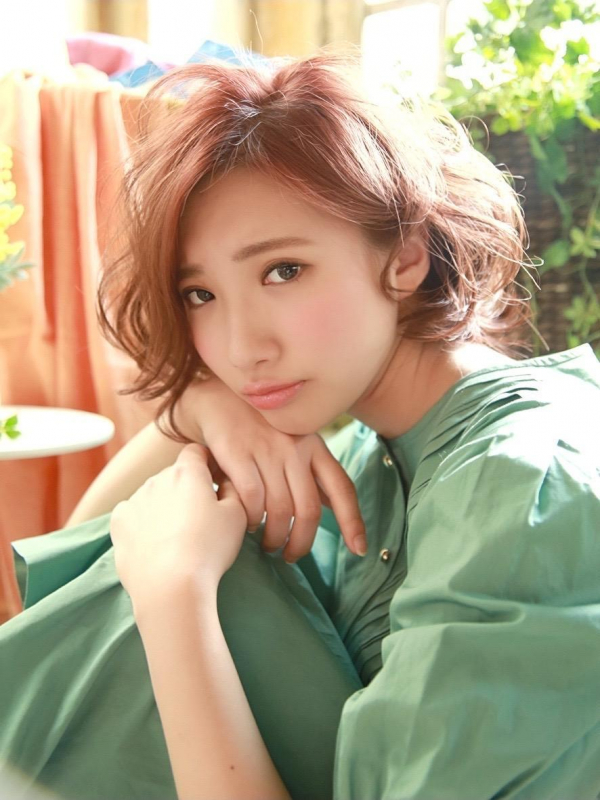 30代40代★ゆるふわ＆透明感が大人かわいい前髪なしボブ