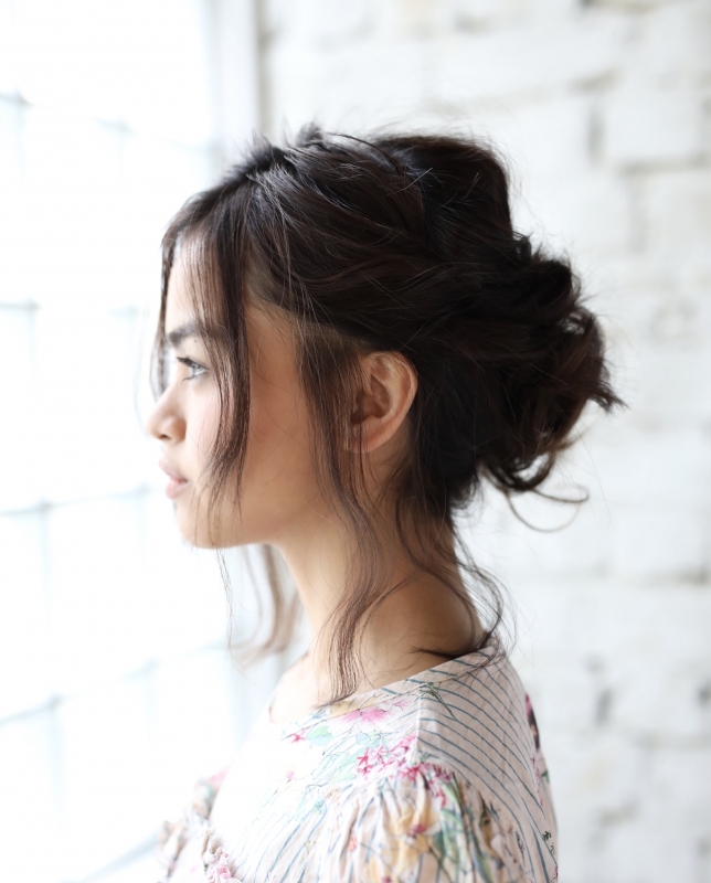 結婚式・二次会アレンジ☆ラフで大人なミディアムのアップヘア