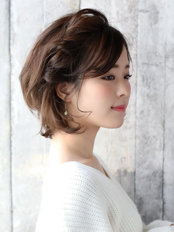 サイドに編み込み★ボブヘアをカジュアルにアレンジ