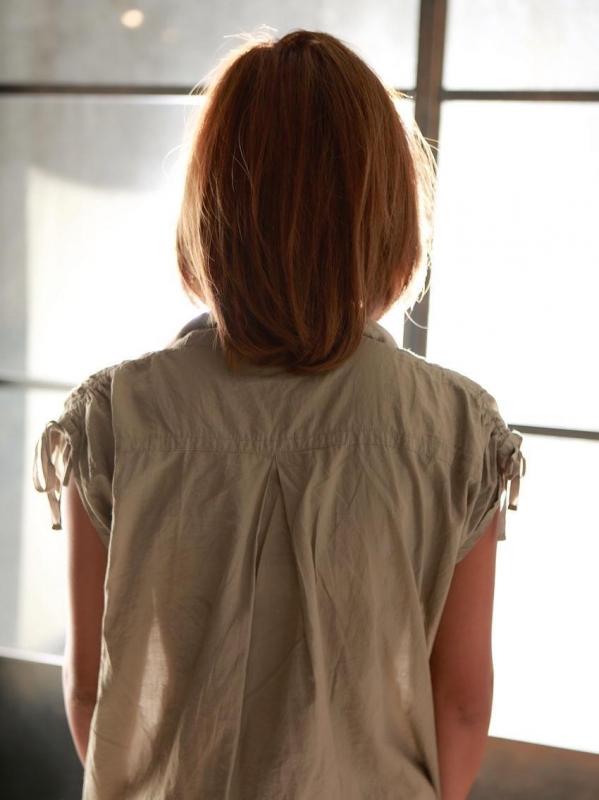 うざバング×レイヤーストレートのラフな大人ミディアム