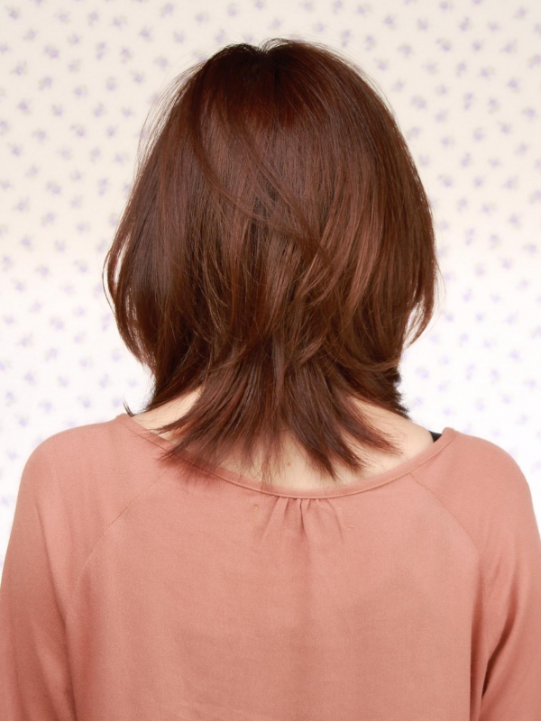 小顔効果◎ひし形ウルフレイヤーのくびれミディ