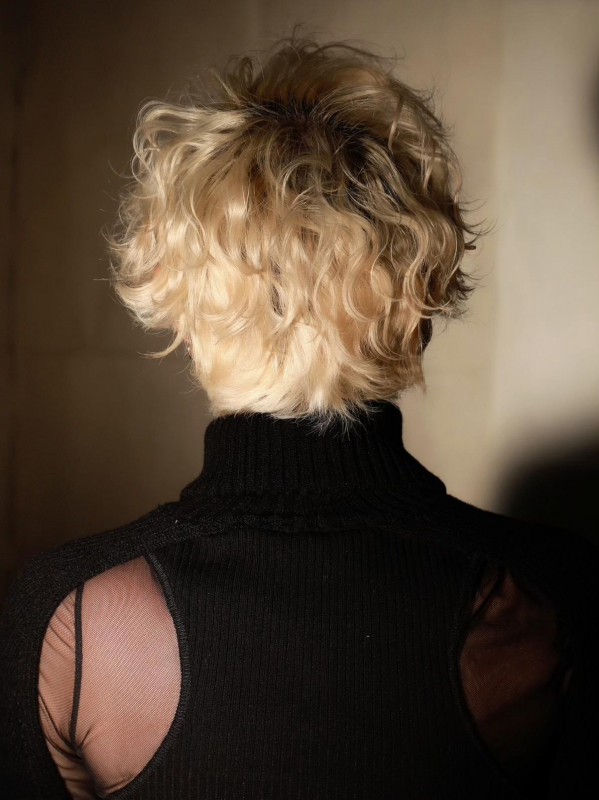 強めカールがオシャレ★マニッシュなベリーショート×パーマヘア