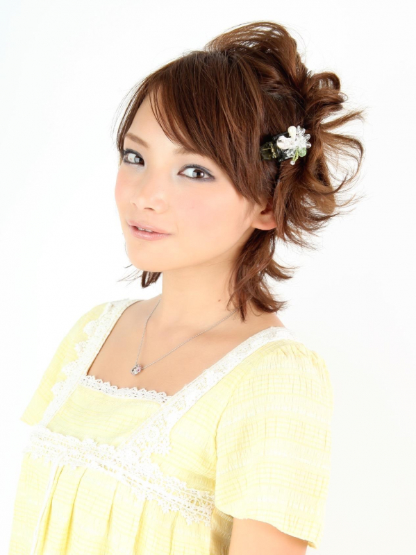 ボブの可愛いハーフアップアレンジ