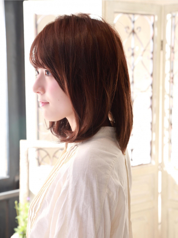 ミディアム×ストレートを内巻きに☆清楚&ナチュラルなモテヘア