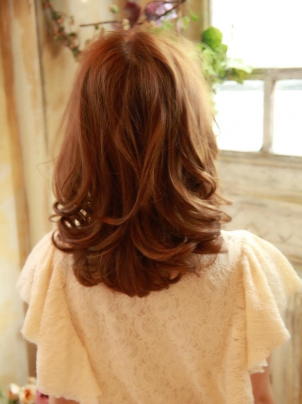 30代40代に★大きめカールのミディアム×パーマヘア