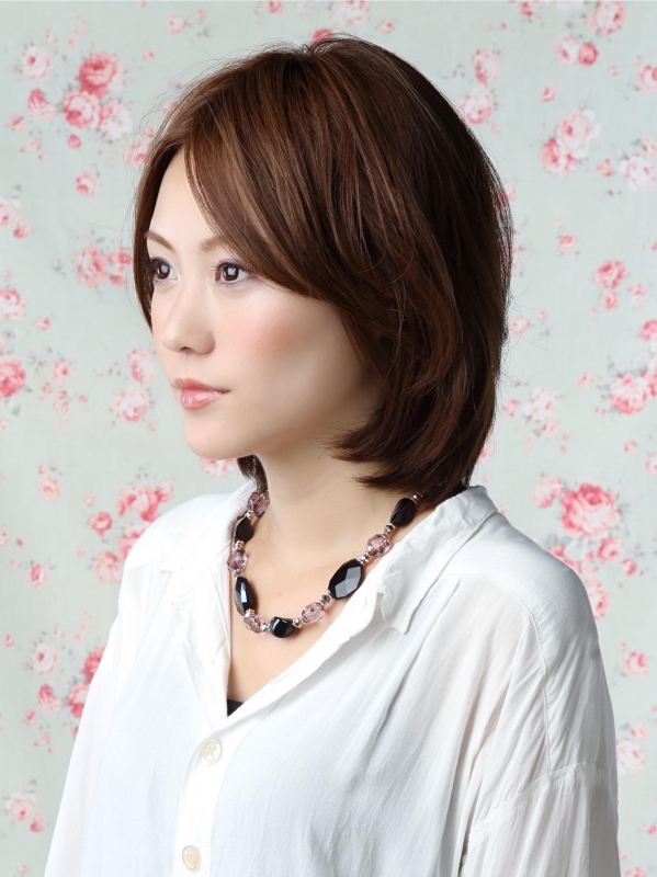 40代50代におすすめ！ ひし形シルエットのミディアムヘア