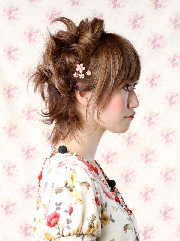 チェスナットブラウン×ハーフアップの大人可愛いアレンジ