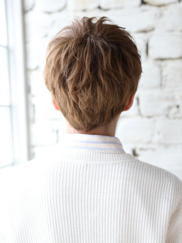 束感マッシュの無造作メンズショート