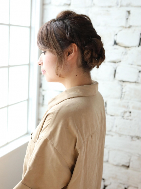 毛量が多い・クセ毛の方におすすめ! ロングの編み込みアレンジ