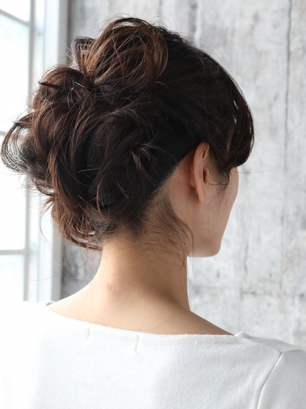 大人女性にオススメのアップスタイルアレンジ
