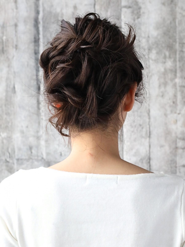 大人女性にオススメのアップスタイルアレンジ