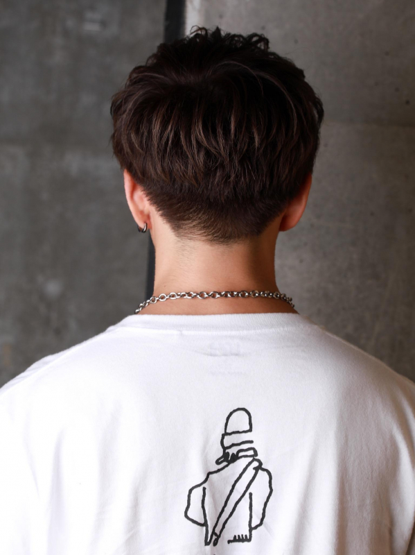 刈り上げ×トップ長めでワイルドなメンズスタイル