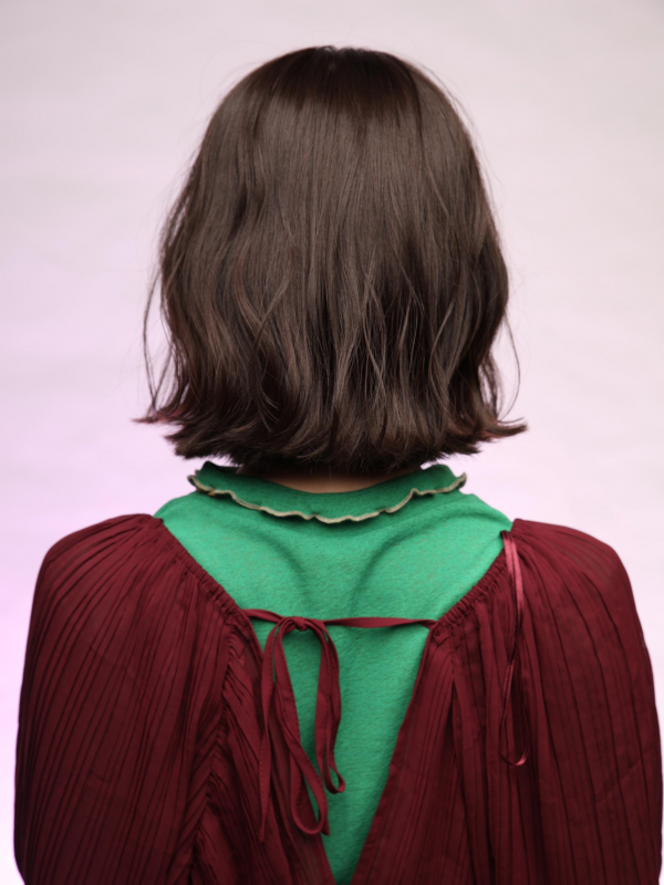 前髪なし×波ウェーブで優しいムードの韓国風ボブ