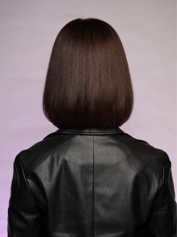 シースルーバング×毛先重めの韓国風ボブ・タンバルモリ