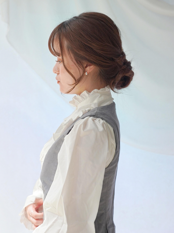 パーティーもOK！ロングヘアのアップアレンジ