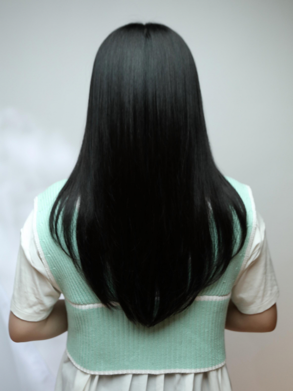 毛先までサラサラ黒髪ロング！ナチュラルな弱酸性縮毛矯正